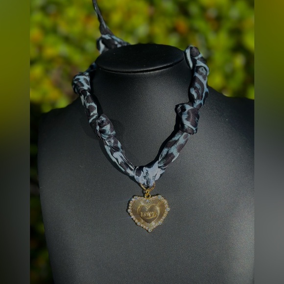 Handmade Scarf Tie Necklace - Picture 1 of 1